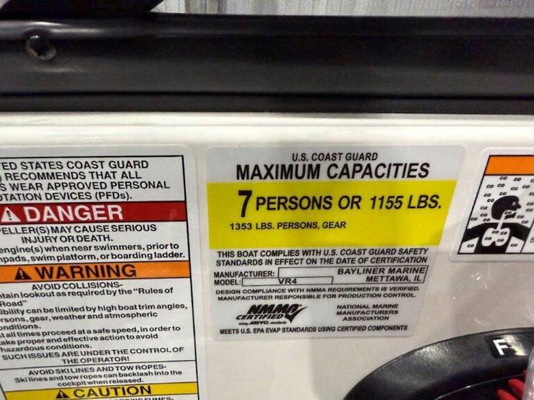 2025 Bayliner VR4 US-BLBX3242D525 [photo 23]